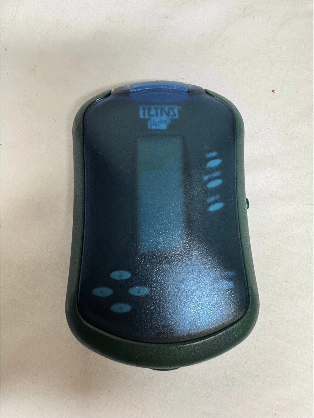 Vtg 2006 Radica Tetris FlipTop Handheld LCD Electronic Pocket Travel GameWORKING
